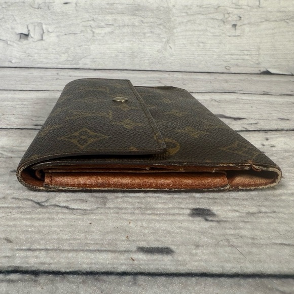 Louis Vuitton Portefeuille Sarah Long Bifold Wallet Monogram Canvas Leather - Picture 4 of 16